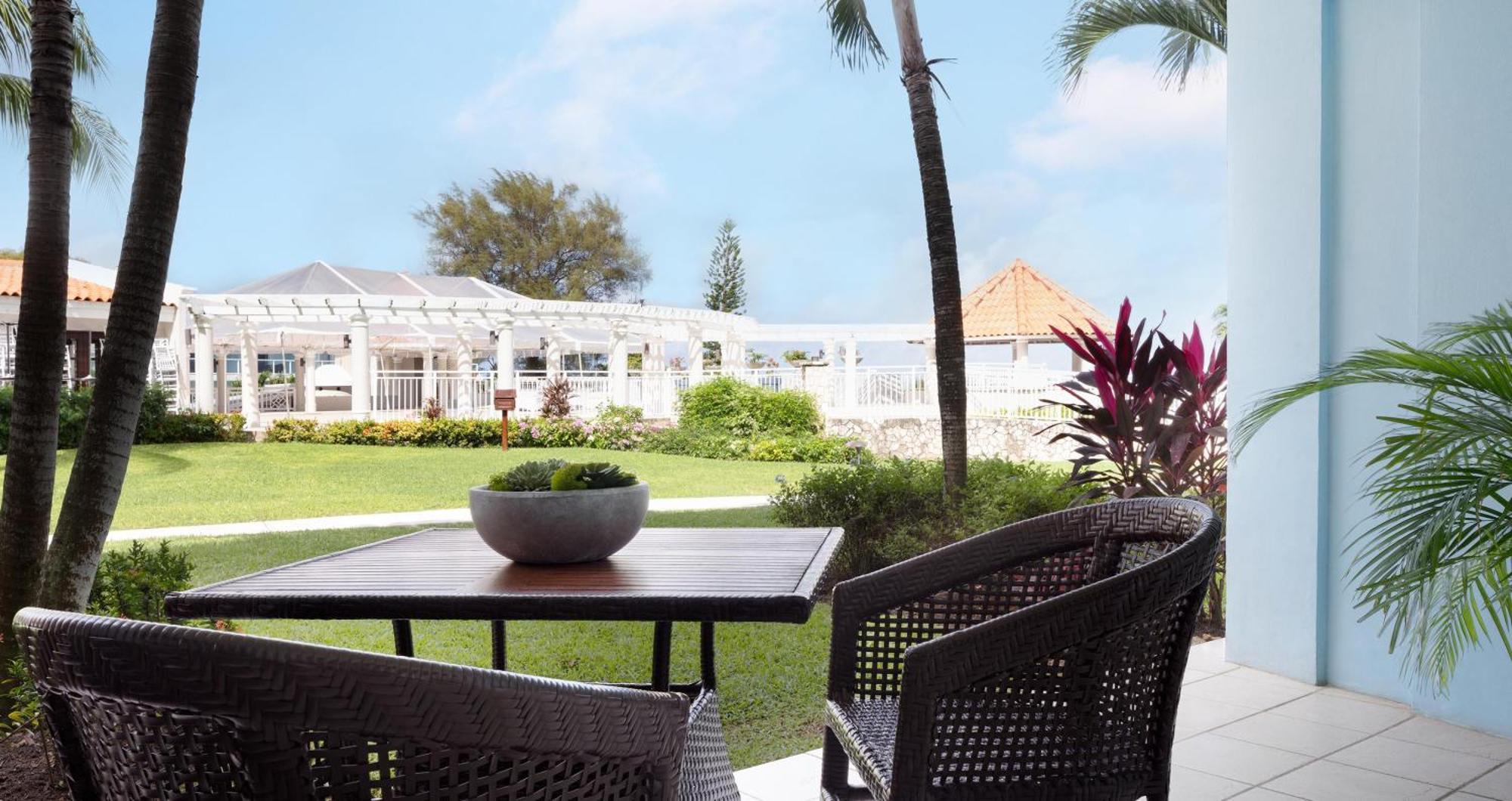 Beaches Ocho Rios A Spa & Golf Bagian luar foto